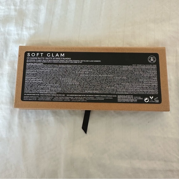 Anastasia Soft Glam Eyeshadow Palette - Picture 2 of 3